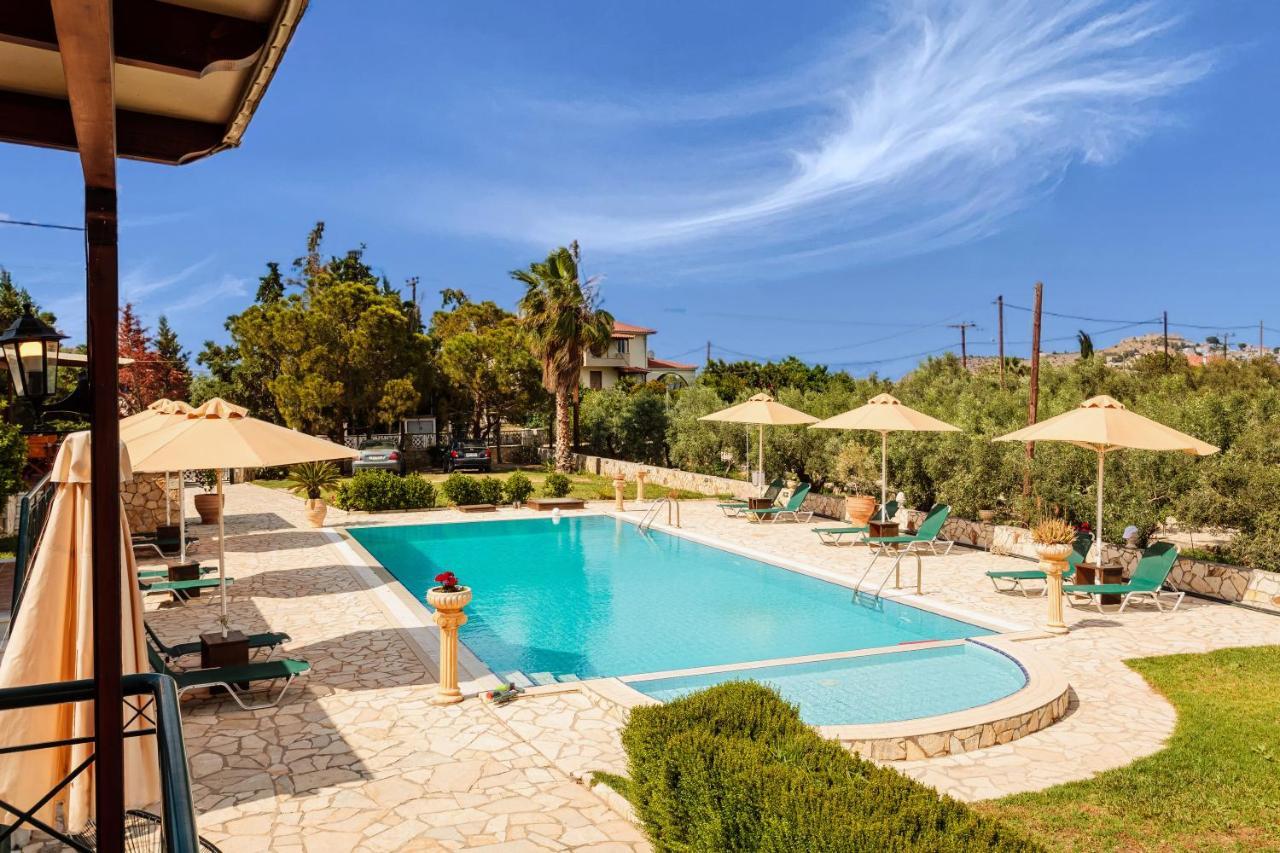 Dukes Poolside Houses Parálion Ástros Exterior foto